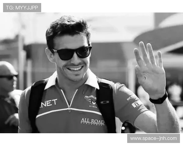 国际极限滑板车公园跃动赛 法国选手朱尔斯成就双冠王